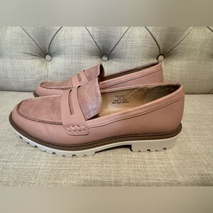 Tru Comfortfoam Loafers Blush Pink Like New Size 9.5 9 1/2